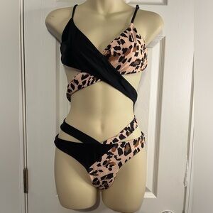 NWOT -Black cheetah print ladies bikini